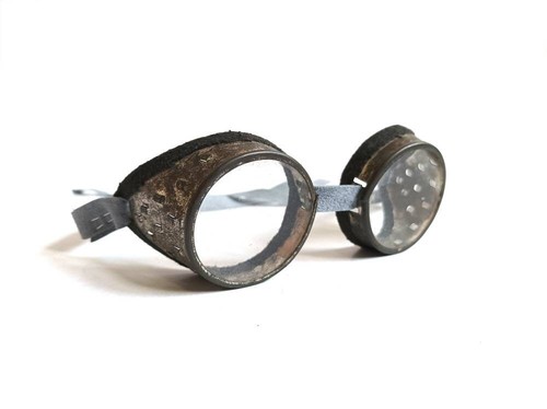 Vintage goggles safety - goggles, /