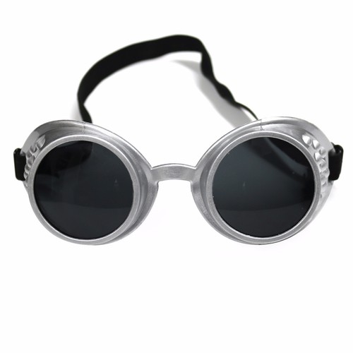 Steampunk cyber goth - goth, vintage