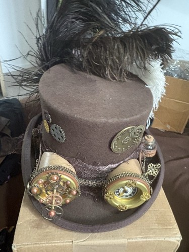 Handmade wool top hat brown - top,